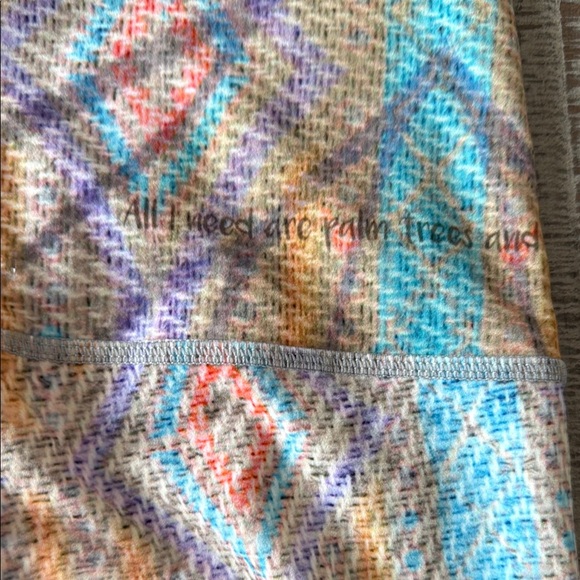 Niyama Sol Black and Gray Leggings with Intricate Patterns - Picture 8 of 8